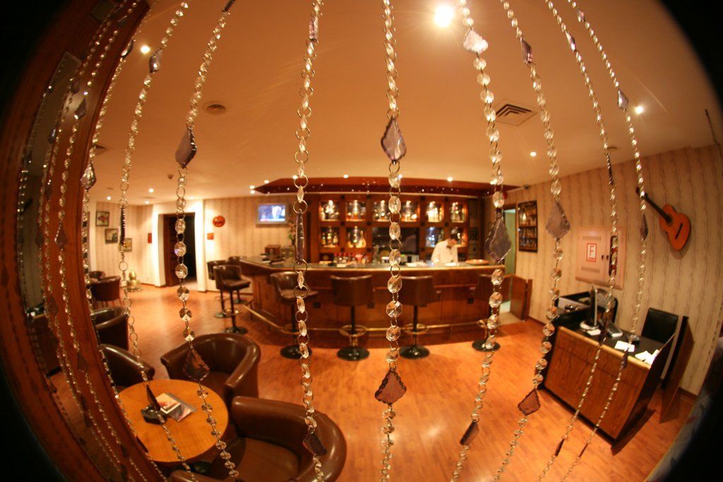 佩里西亚会议酒店 于尔居普 餐厅 照片
